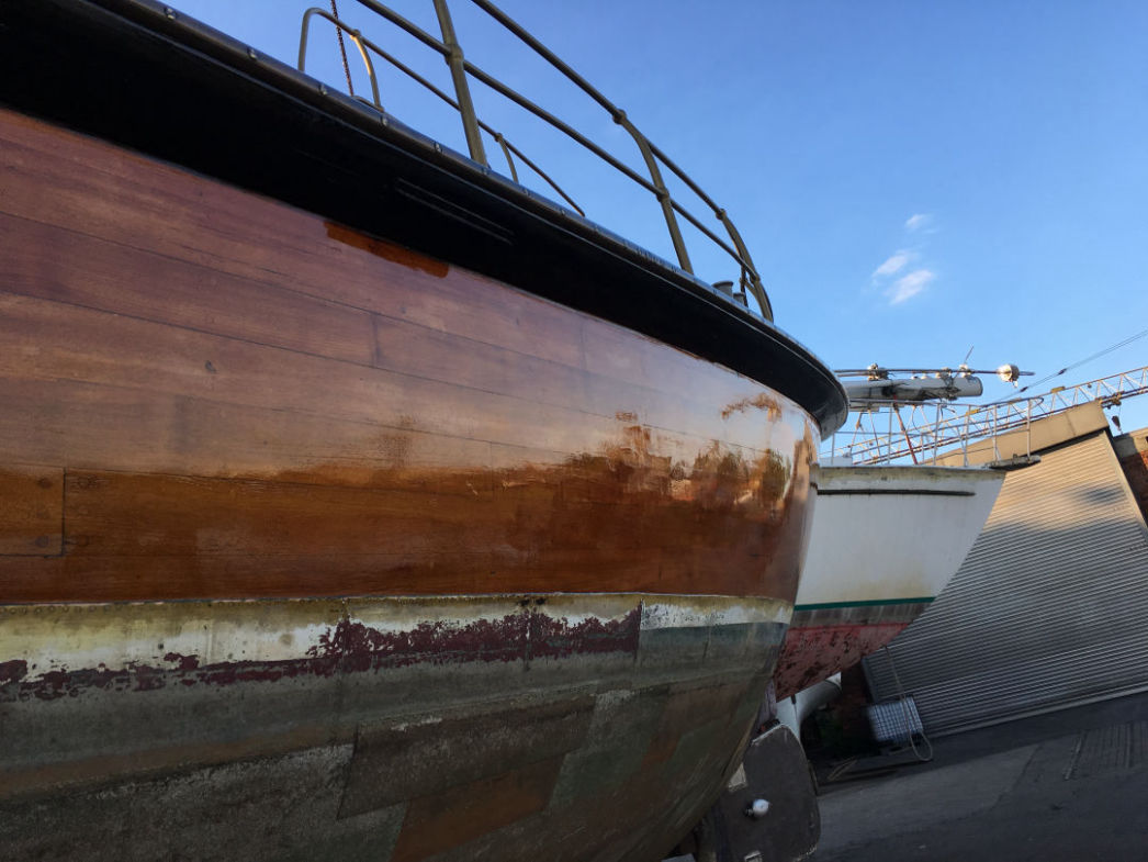 PASSAT I - Rumpf, Bb. hinten mit Lacköl