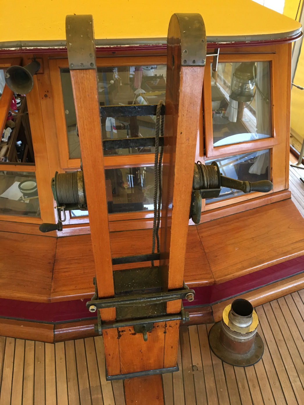 PASSAT I - Mastfuß mit Fallwinden