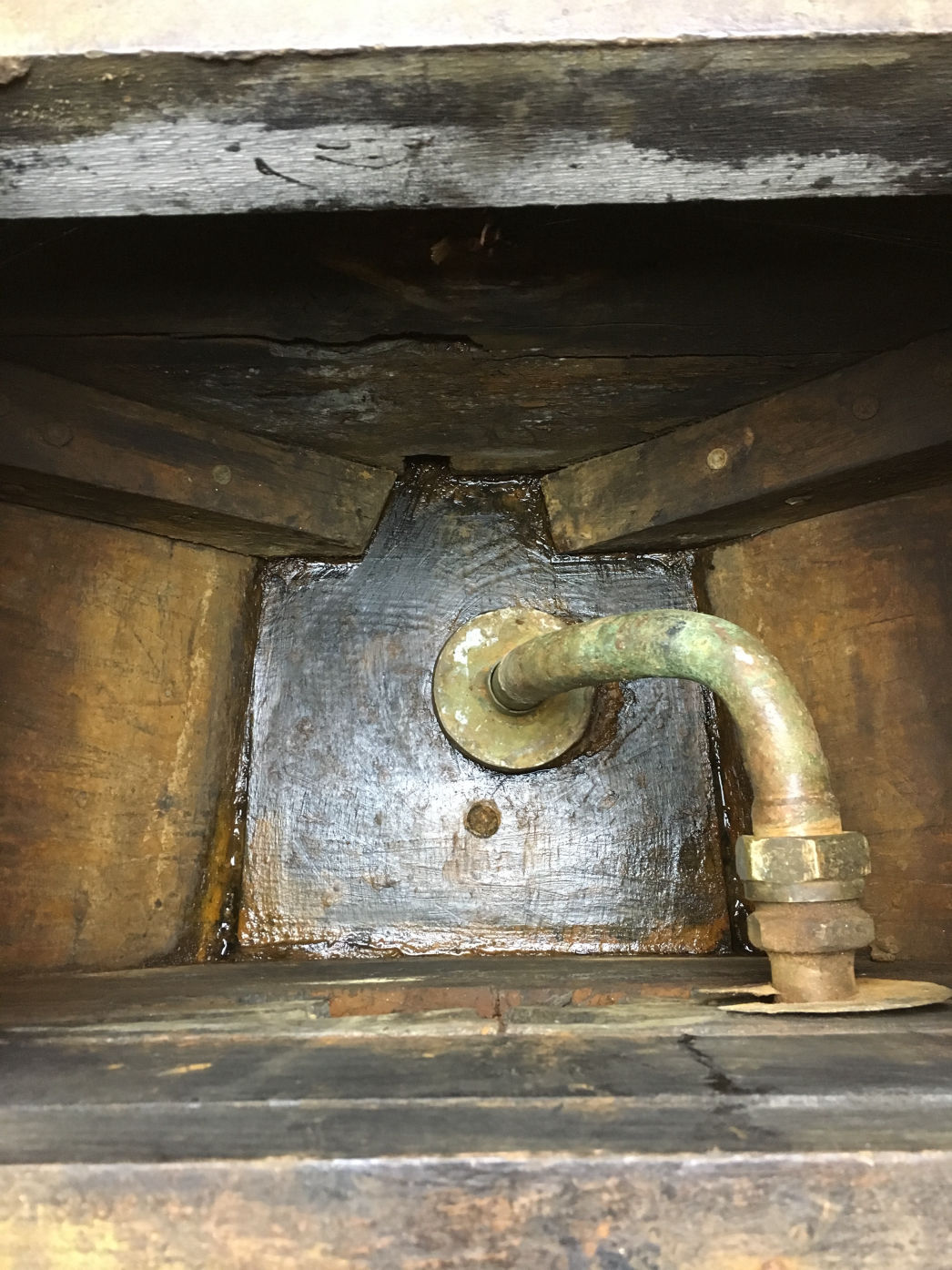 PASSAT I - zweite Bilgenkammer mit Saugkorb